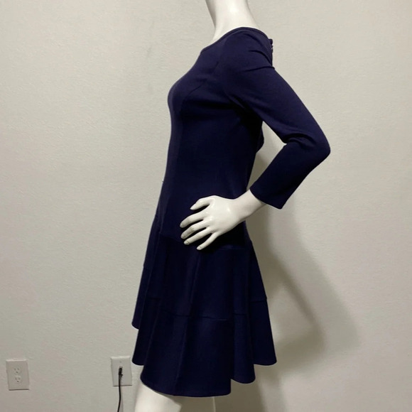 Jessica Simpson Fit & Flare Drop Hem Princess Seams Knit Dress - Size 2 - Picture 3 of 9